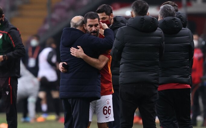 Arda Turan ın Galatasaray daki geleceği belli oldu