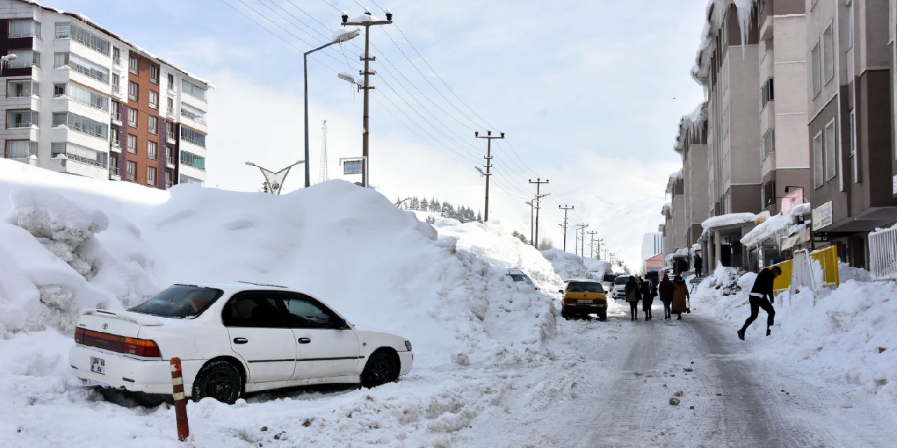 Bitlis Te K Y Yolu Kapand Il Ede Ta Mal E Itime Kar Engeli