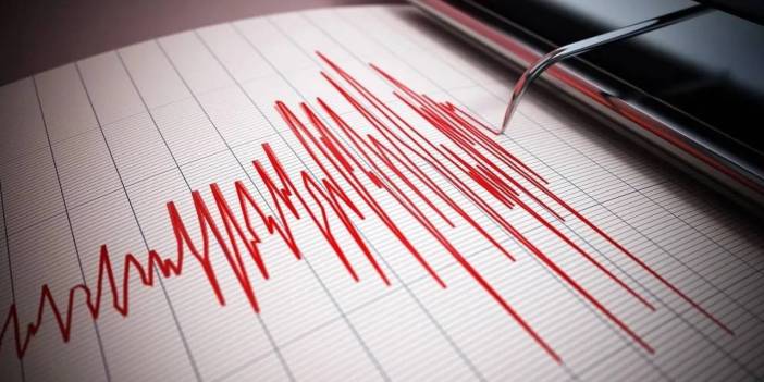 Marmara Denizi nde 3 7 büyüklüğünde deprem