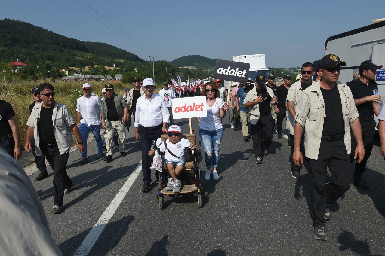 Adalet yürüyüşü'nde 16. gün 10