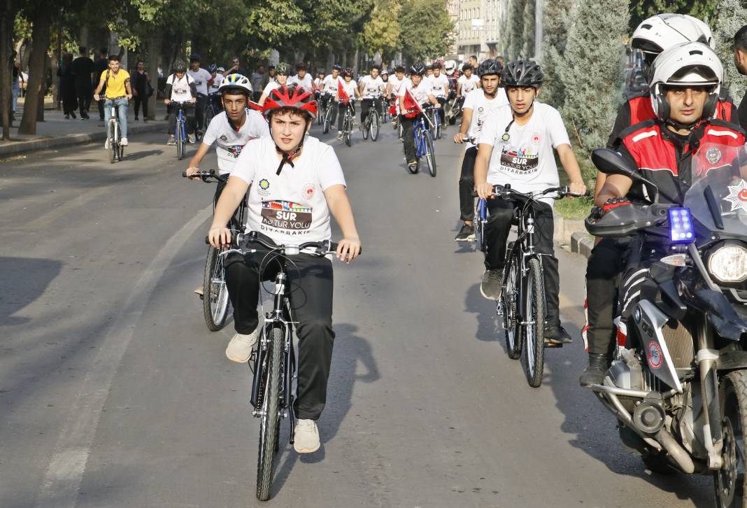 Diyarbakır'da bisiklet turu etkinliğine ilgi büyük oldu - Fotoğraf: 5
