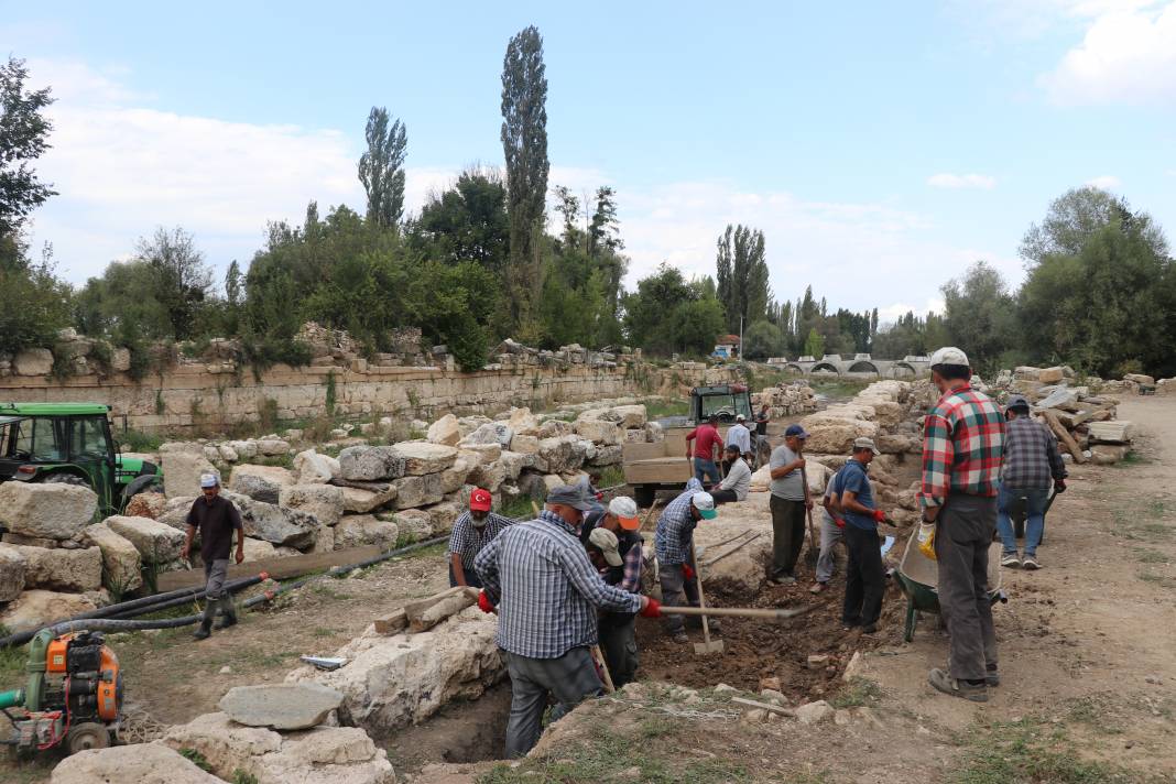 1700 yıllık pagan heykelleri Kütahya'da 4