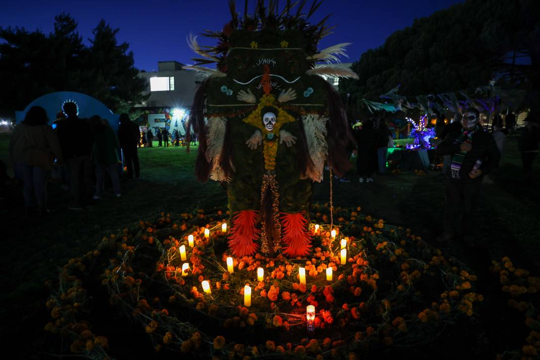 San Francisco'da 'Ölüler Günü' festivali 1