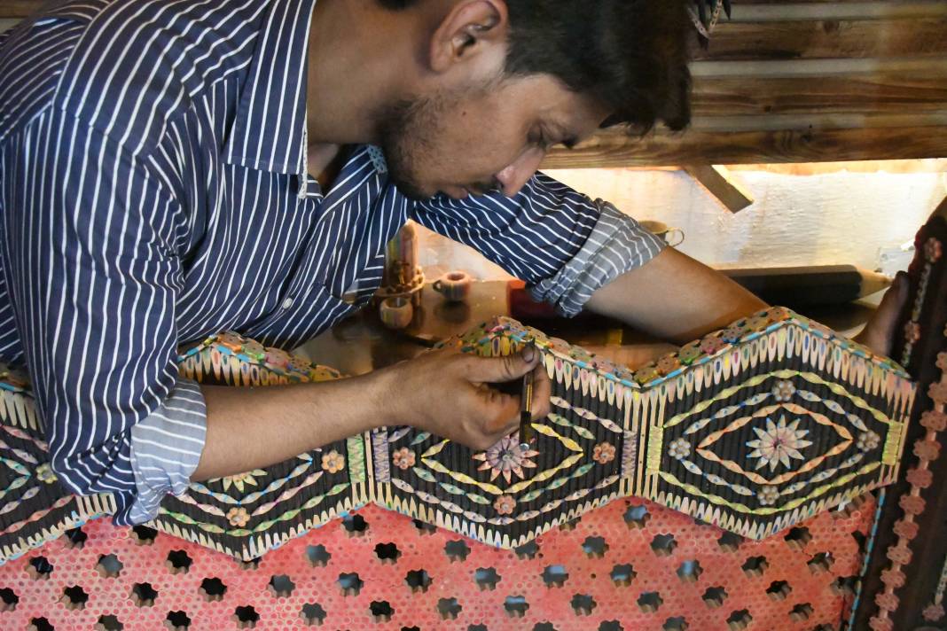 45 bin kurşun kalem kullanarak yaptı: Hedefi Guinness Rekorlar Kitabı 5