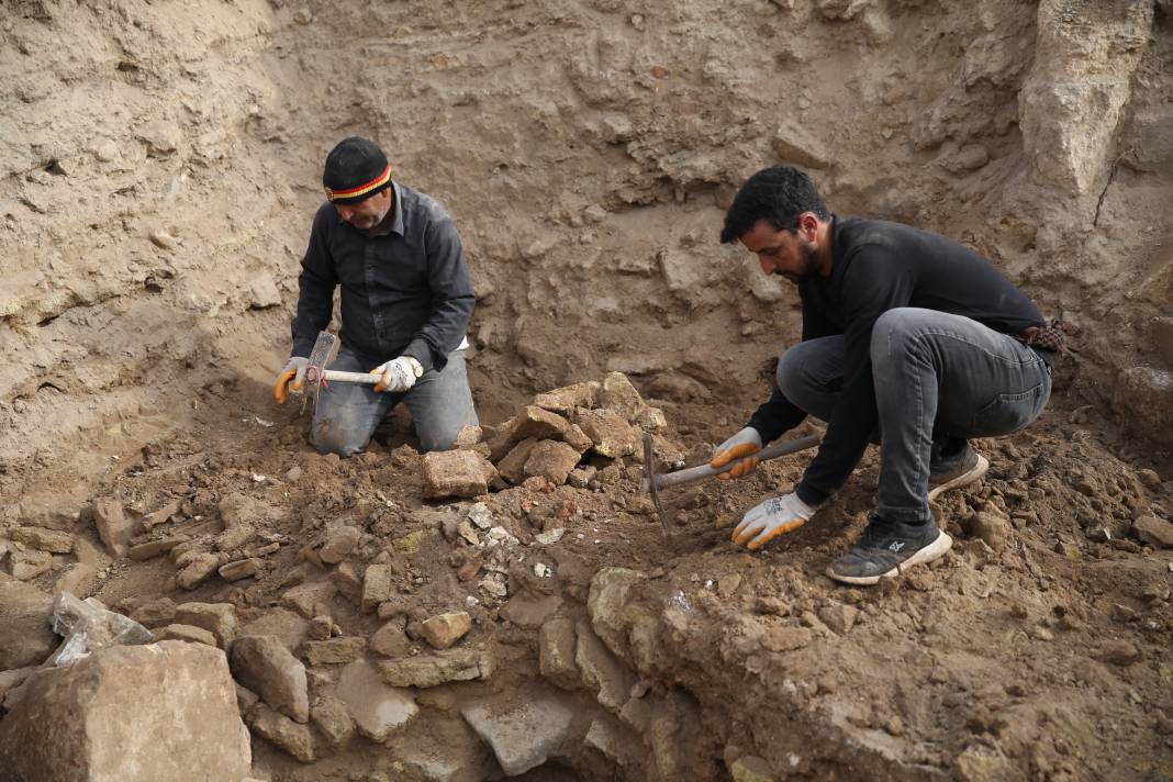 Şanlıurfa'da bulundu: Sohbet ve ders amaçlı kullanıldığı düşünülüyor 4