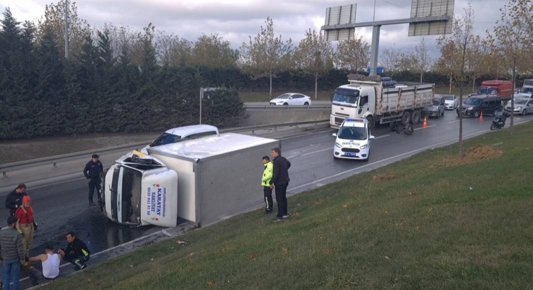 Kamyonetin tekerleri yerinden fırladı 2