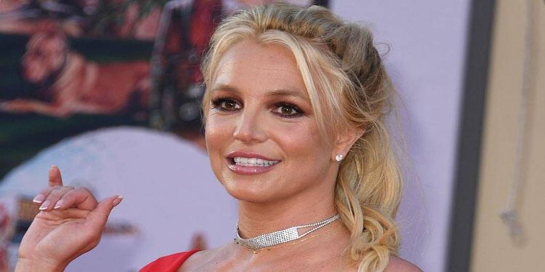 Britney Spears: Kendimle evlendim 5