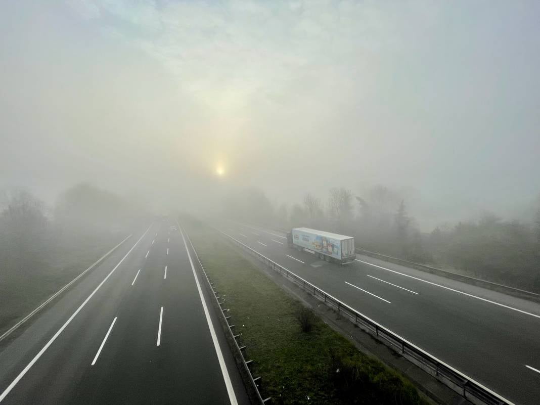 Sakarya, Düzce, Bolu ve Bartın'da göz gözü görmüyor 9