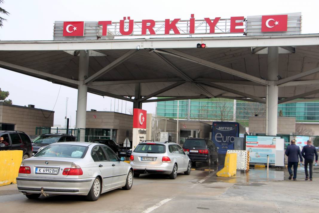 Kapıkule'de yılbaşı yoğunluğu: Edirne'de oteller dolmak üzere 4