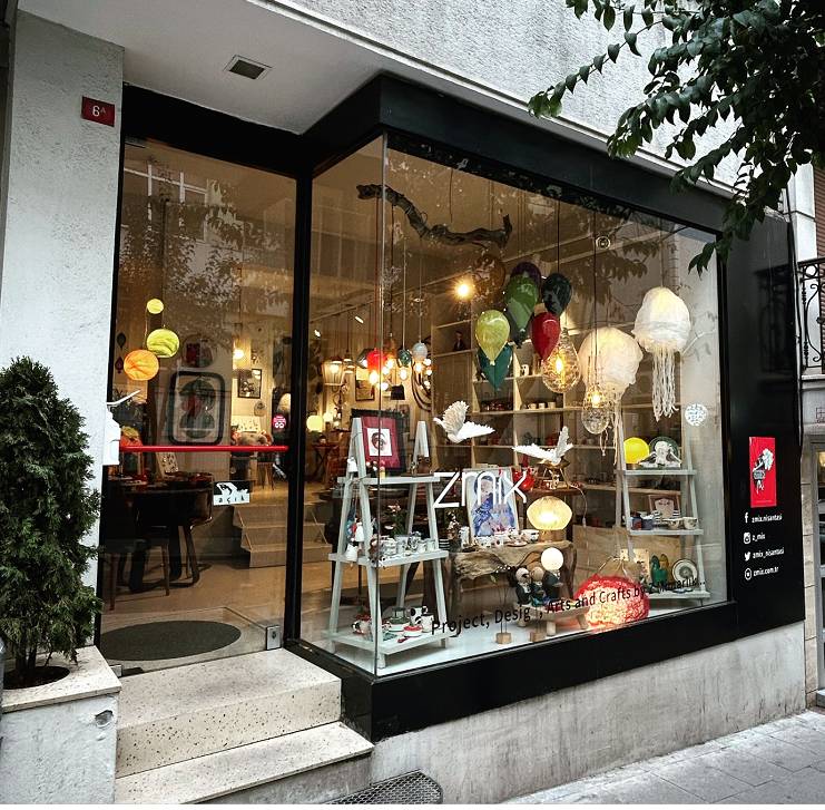 İşte karşınızda istanbul’da gezip görülmesi gereken özel tasarım ve markaları biraraya getiren butik mağazalar 15