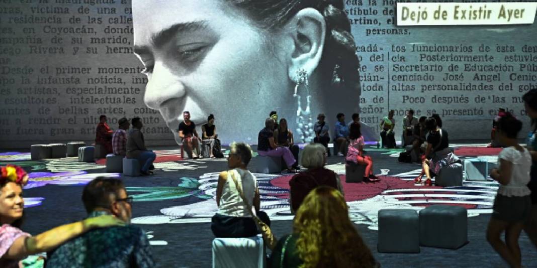Sidney'de dijital Frida Kahlo sergisi 7