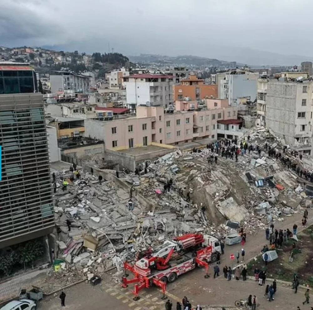 Yıkımın fotoğrafları... Depremden önce ve depremden sonra 17