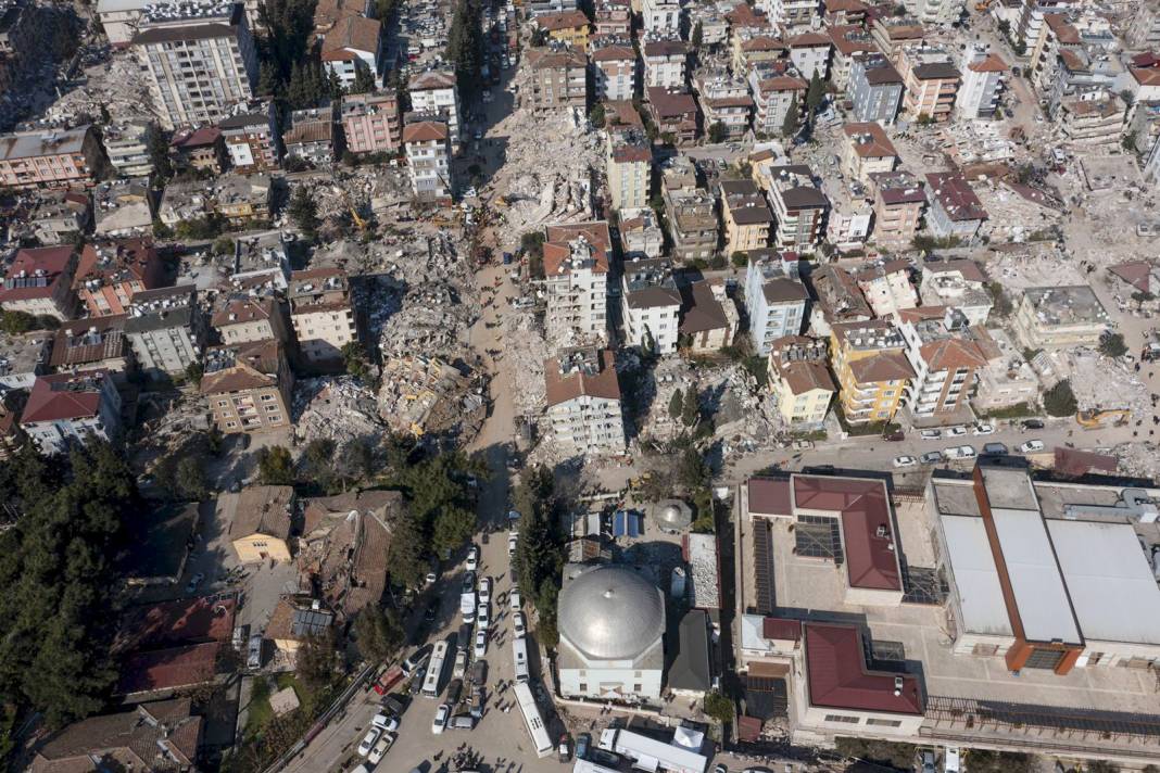 İnşaat Mühendisleri Odası'ndan deprem raporu: Binlerce bina neden çöktü? 9