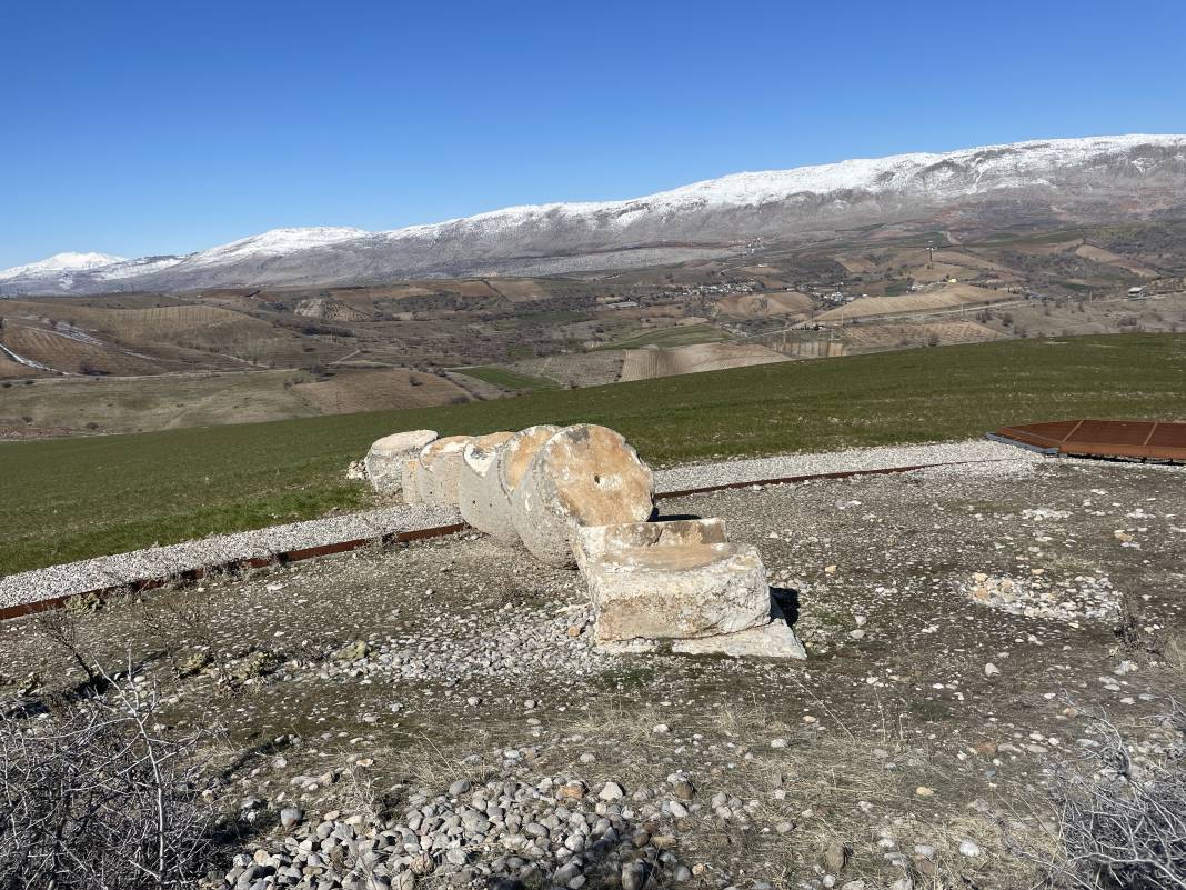 Deprem Nemrut'taki Tokalaşma Sütununu da yıktı 3