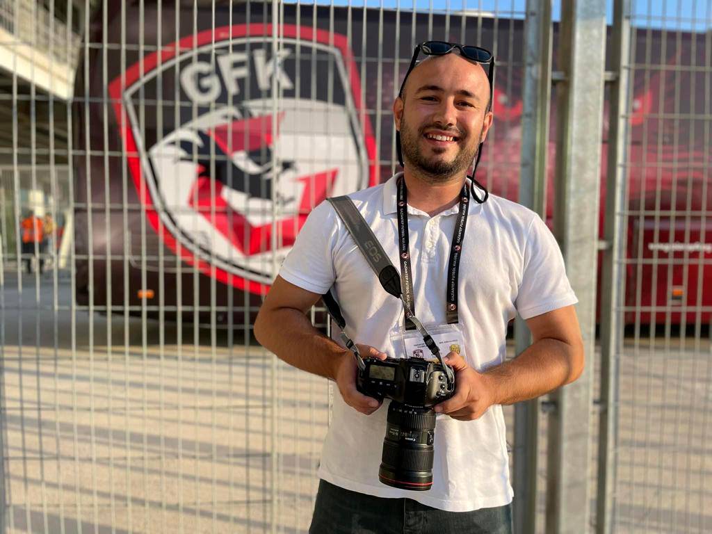 AA muhabiri, eşi ve bebeği hayatını kaybetti - Fotoğraf: 1