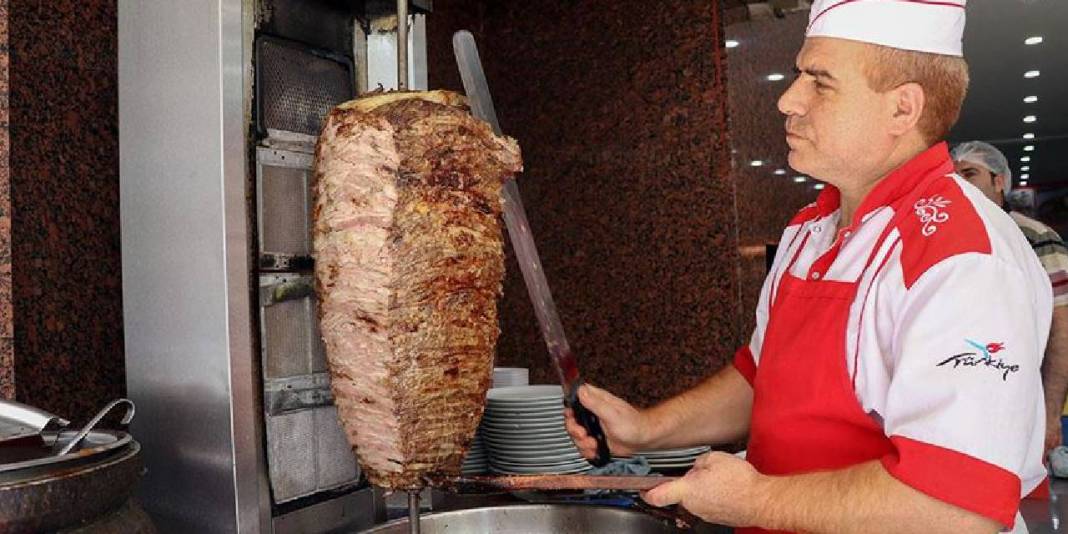 Kokoreç mi midye mi? Döner mi simit mi? Sorular yanıt buldu... İşte en sevilen sokak lezzeti 5