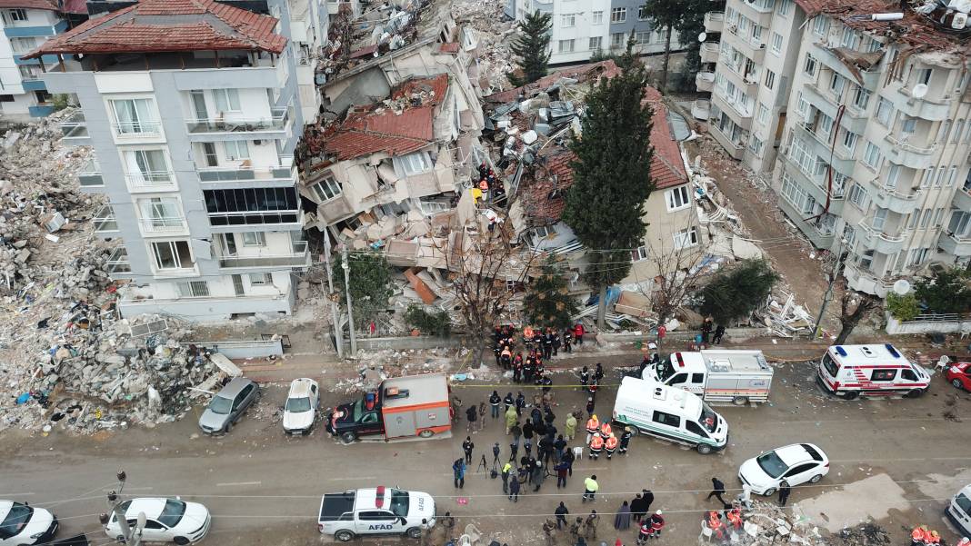 Kadim şehir, kültür şehri, medeniyetler şehri... Elde var hüzün - Fotoğraf: 2