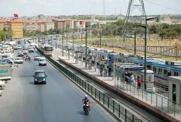 Bazı mahallerin nüfusu, il nüfuslarından daha fazla! Türkiye'nin en kalabalık mahalleleri hangileri? 14