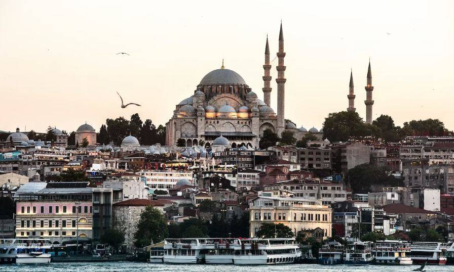 AFAD'dan dikkat çeken rapor! İşte İstanbul’un en riskli ilçe ve mahalleleri 8