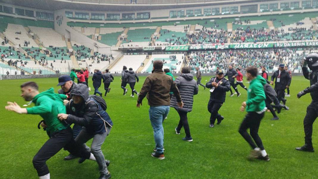 Sanatçılardan Bursaspor-Amedspor maçındaki ırkçı saldırıya tepki 1