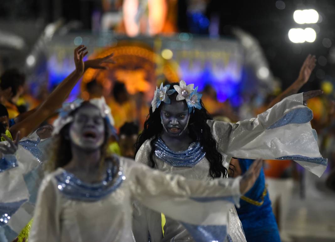 Brezilya'da Rio Karnavalı Öncesi Provalar Göz Kamaştırdı 27