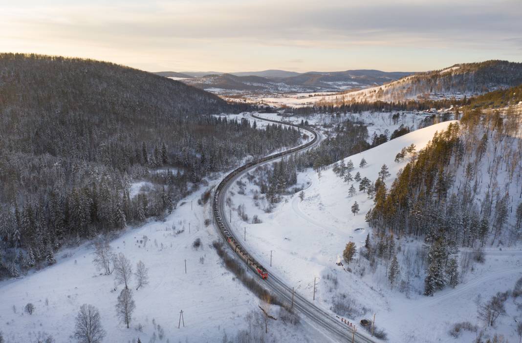 Dünyanın En Uzun Demiryolu Böyle Görüntülendi 17