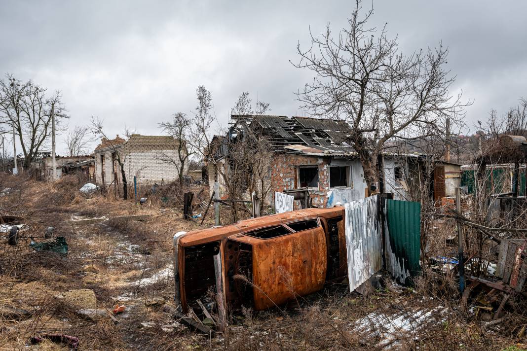 Donetsk'te Savaşın İzleri: İşte Savaşın Acı İzleri 33