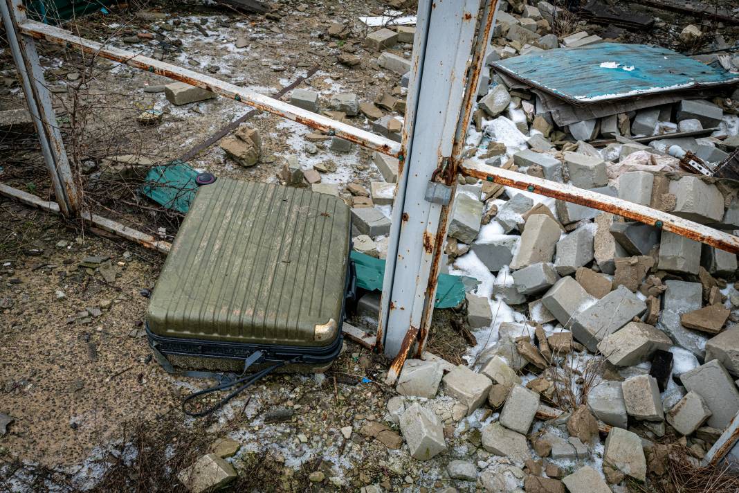 Donetsk'te Savaşın İzleri: İşte Savaşın Acı İzleri 24