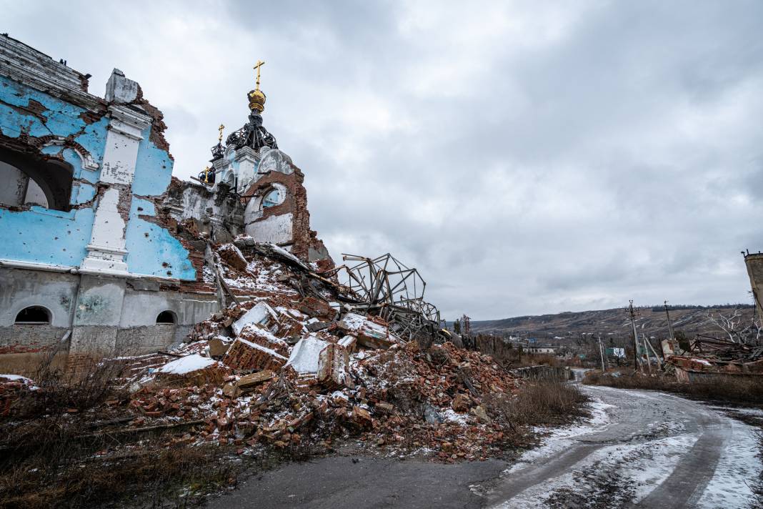 Donetsk'te Savaşın İzleri: İşte Savaşın Acı İzleri 19