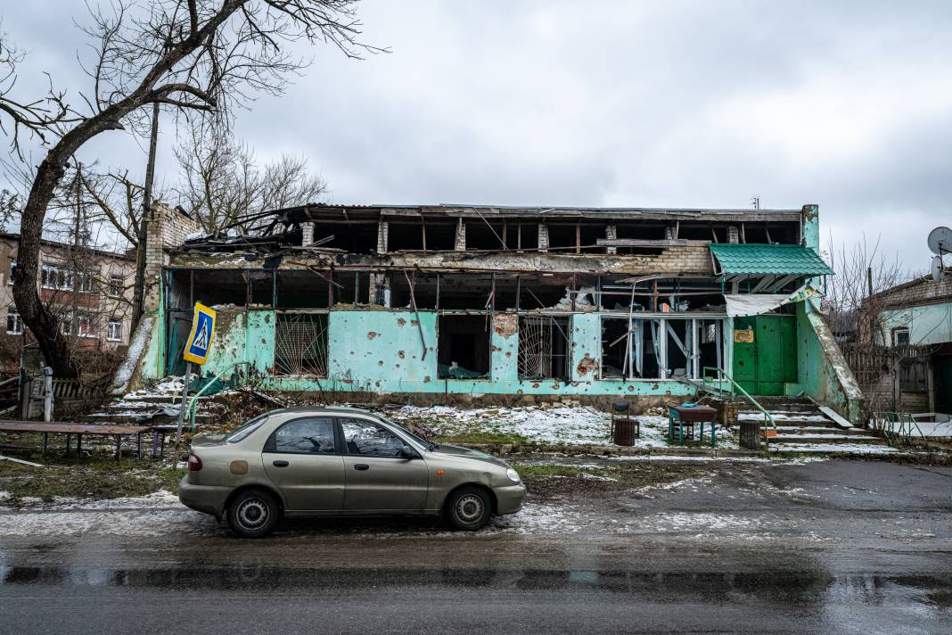 Donetsk'te Savaşın İzleri: İşte Savaşın Acı İzleri 13