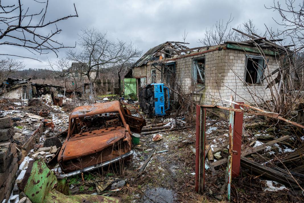 Donetsk'te Savaşın İzleri: İşte Savaşın Acı İzleri 12