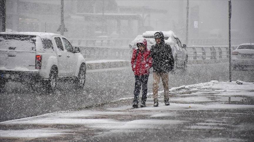 AKOM İstanbul'u Tarih Vererek Uyardı! Büyük Kar Dalgası Geliyor, Beyaz Esaret Başlıyor 2