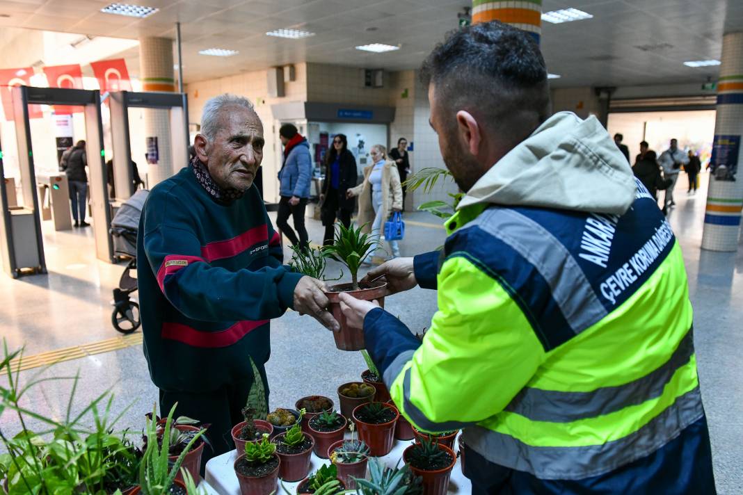 Ankaralılar Bu Etkinliğe Bayılıyor! Büyükşehir Belediyesi'nin Hazırladığı Bu "Takas" En Keyifli Takaslardan Olacak 9