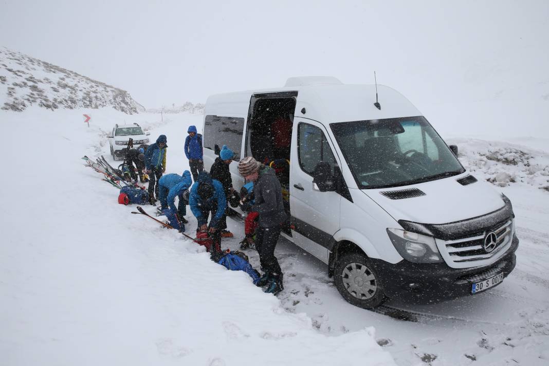 Alman Ve Avusturyalı Kayakçıların Yeni Gözdesi: Hakkari 17