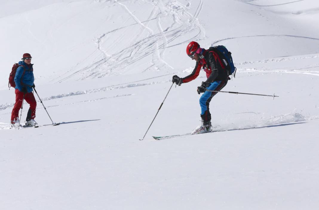 Alman Ve Avusturyalı Kayakçıların Yeni Gözdesi: Hakkari 1