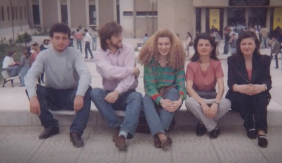 Ekrem İmamoğlu'nun Daha Önce Hiç Görülmeyen Gençlik ve Çocukluk Fotoğrafları Ortaya Çıktı! 16