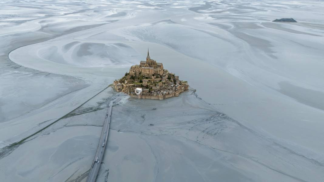 Mont Saint Michel: Bazen Ada, Bazen Yarımada! Yüzyılın Gelgiti Burada Yaşanmıştı 6