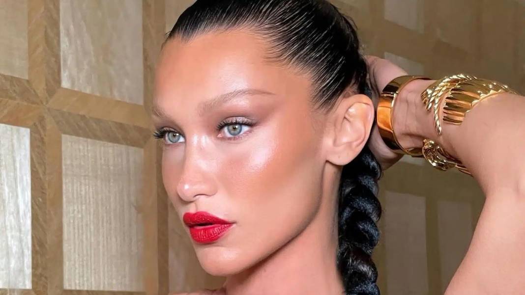 Dünyanın En Güzel Kadını Bella Hadid Her Gün O Besini Yediğini Söyledi "Kadınlar Akın Edecek" 3