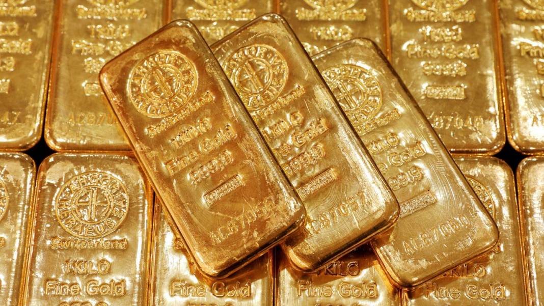 Ünlü Ekonomist Borsa Mı, Dolar Mı, Euro Mu Tartışmasına Noktayı Koydu! 'Altın Kural; Altını Olan Kuralı Koyar' 10
