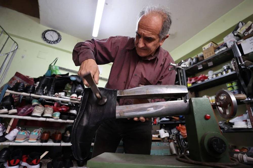 Ayakkabı Fabrikası Sahibi Türk Milyarder Yıllar Önce İflas Etmişti! Bakın Şimdi Ne Yapıyor 3