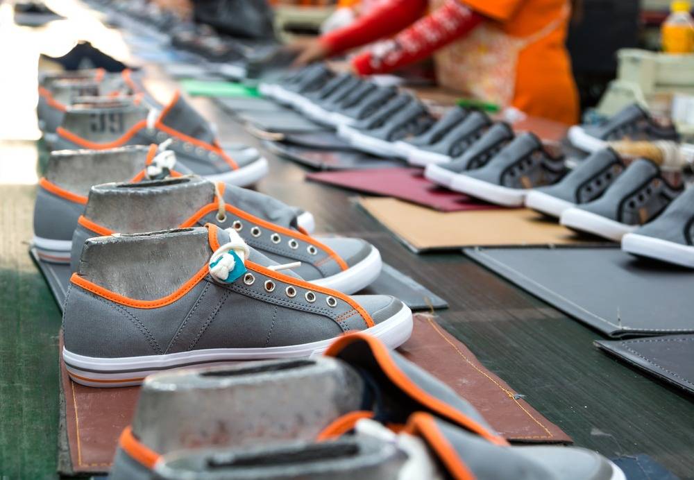 Ayakkabı Fabrikası Sahibi Türk Milyarder Yıllar Önce İflas Etmişti! Bakın Şimdi Ne Yapıyor 6