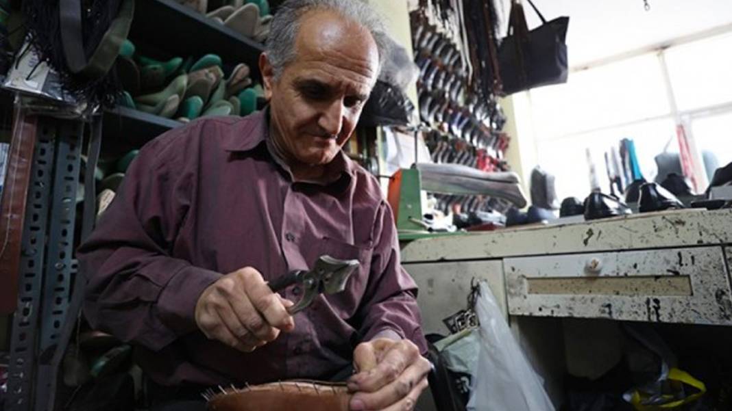 Türkiye'nin En Büyük Ayakkabı Fabrikalarından Biri İflas Etmişti! Sahibi Bakın Ne Yaptı 7