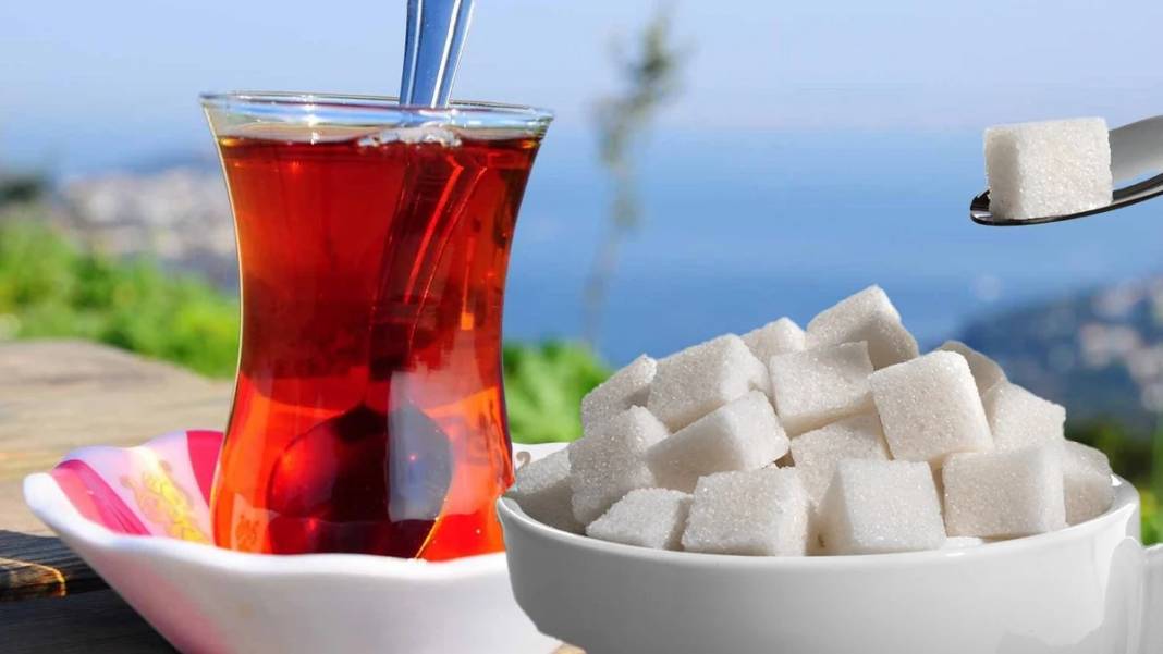 Orta Asyalıların Şifa Sırrı Ortaya Çıktı! Milli İçeceğimizi Yanlış Tüketiyormuşuz: Çaya Şeker Değil Bakın Ne Katıyorlar 4