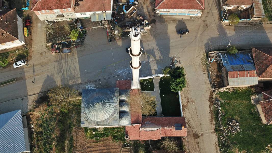 Tokat Sulusaray Depremi: Camiler ve Geleneksel Kerpiç Yapılar Hasar Aldı! 1