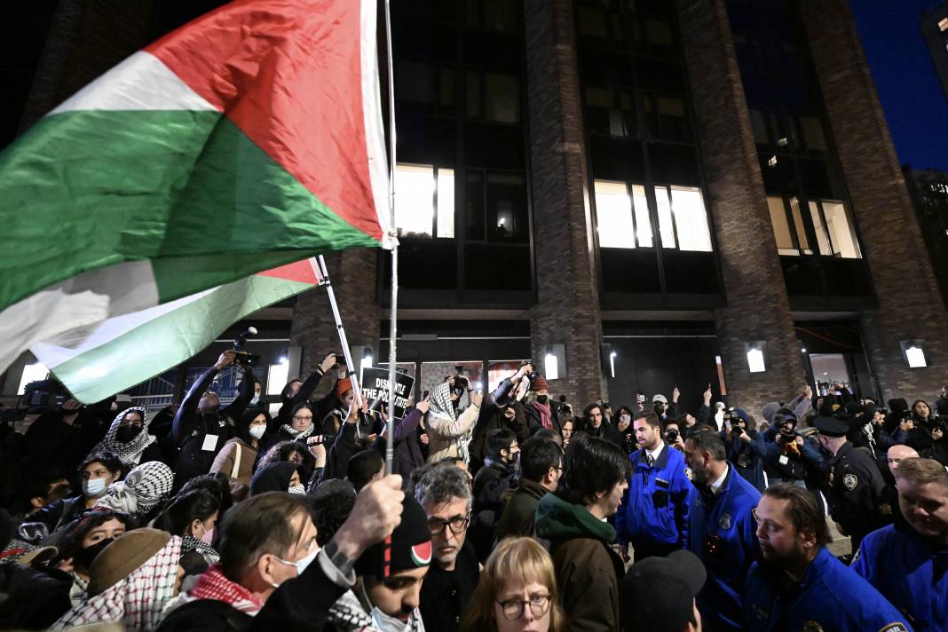 ABD Üniversitelerinde "Gazze" Protestoları Yayılıyor: İsrail'e Silah Satışına Karşı Mücadele 29