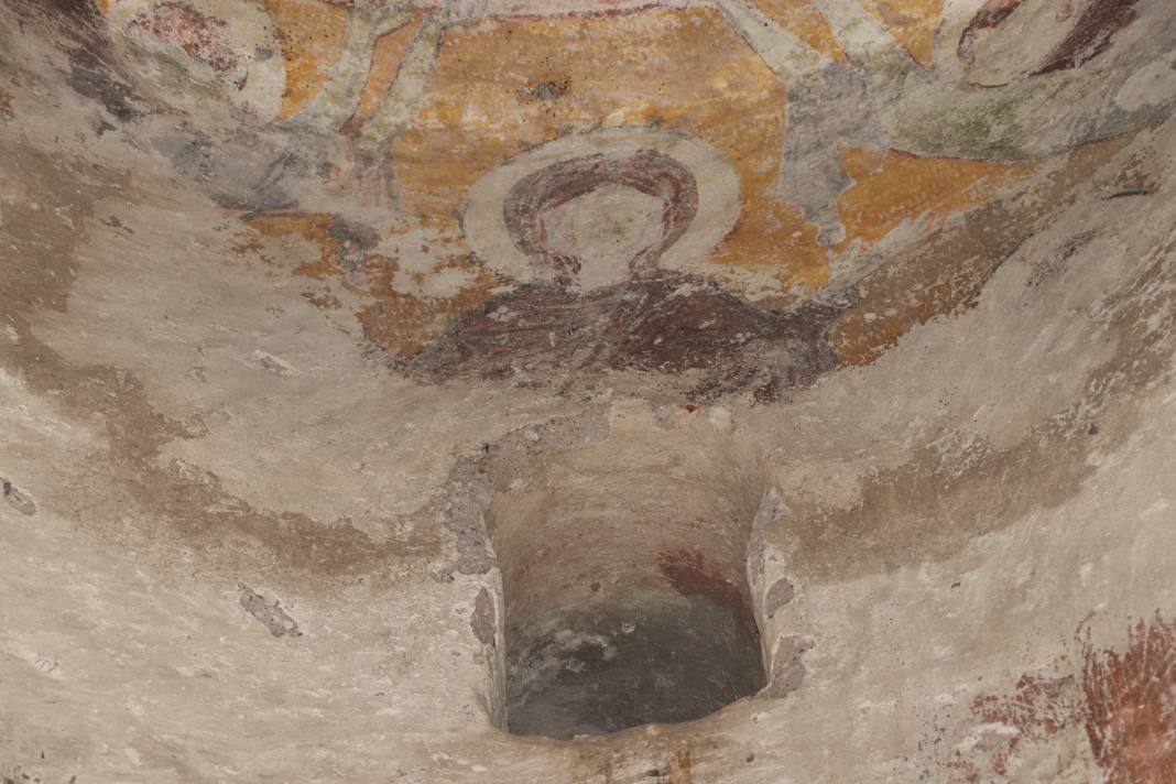 Kapadokya'nın giriş kapısı olarak bilinen vadideki tarihi kilisenin hali içler acısı! Bu hale getirmişler 14