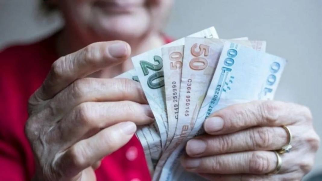 Türkiye'nin Tamamında Geçerli Olacak: Emeklilerin Hepsi Ücretsiz Yararlanabilecek 4