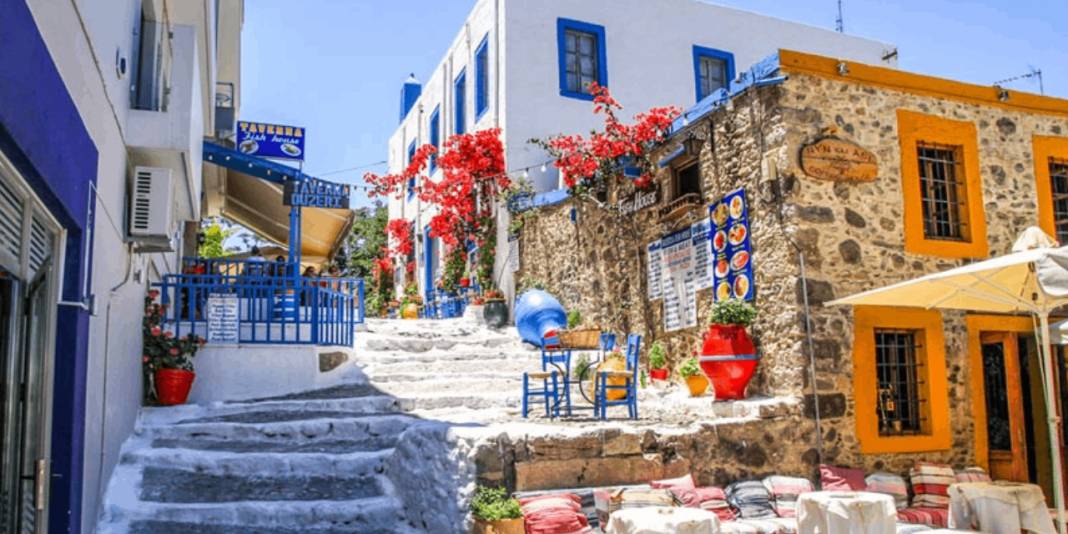 Tatilcilerin Dikkatine! Yunanistan'dan Türklere Kapıda Vize Uygulamasında Yeni Karar 10