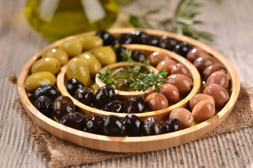 Zeytin Fiyatları Aldı Başını Gidiyor: Tanesi 1 TL'yi Aştı! 5
