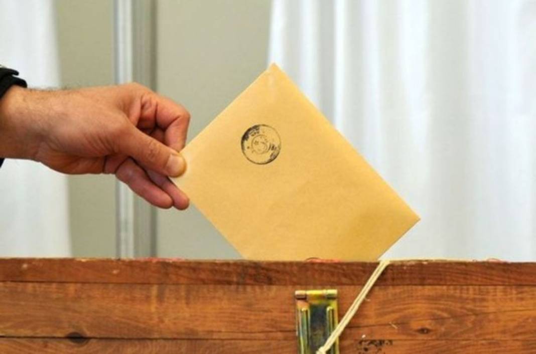 "AK Parti yerel seçimde neden oy kaybetti?" anketi 17